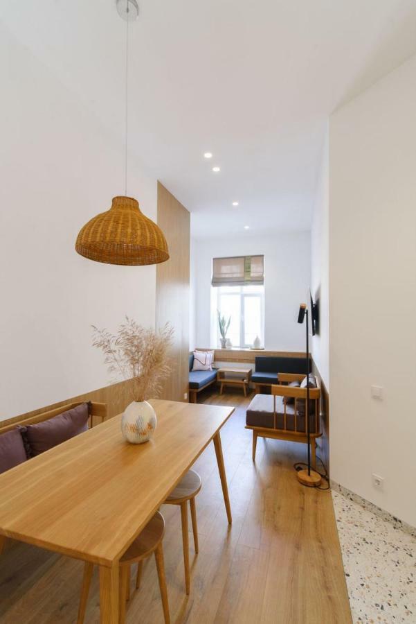 לבוב Sunrise Apartment מראה חיצוני תמונה