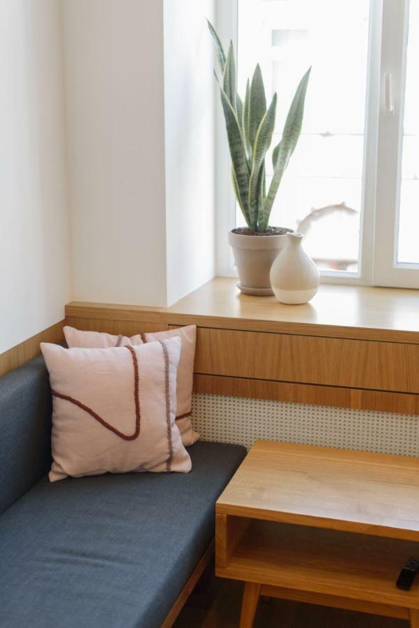 לבוב Sunrise Apartment מראה חיצוני תמונה