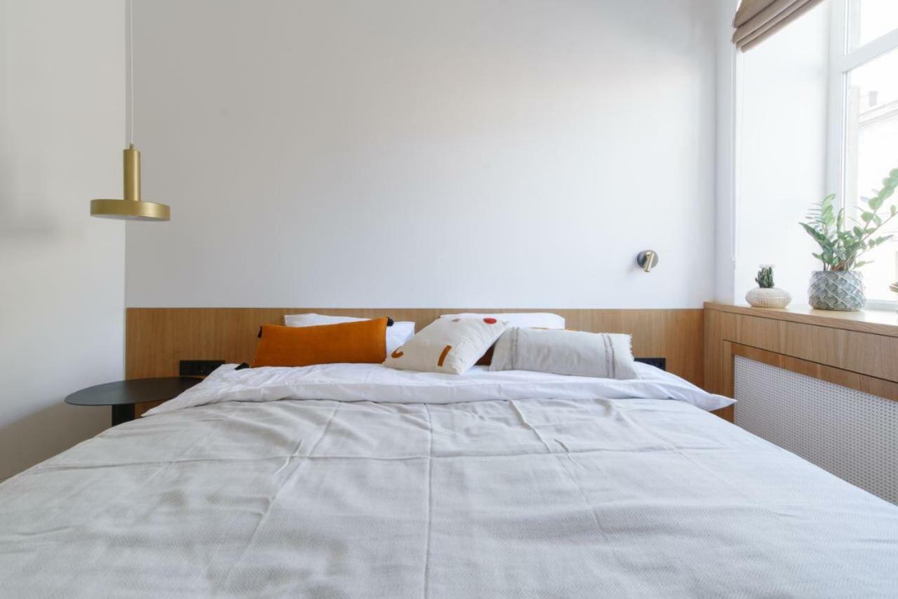 לבוב Sunrise Apartment מראה חיצוני תמונה