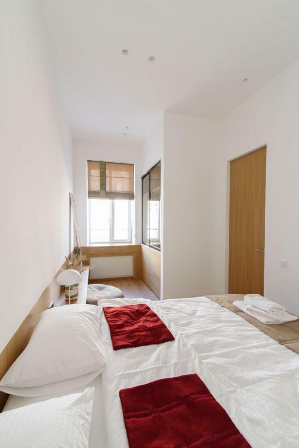 לבוב Sunrise Apartment מראה חיצוני תמונה